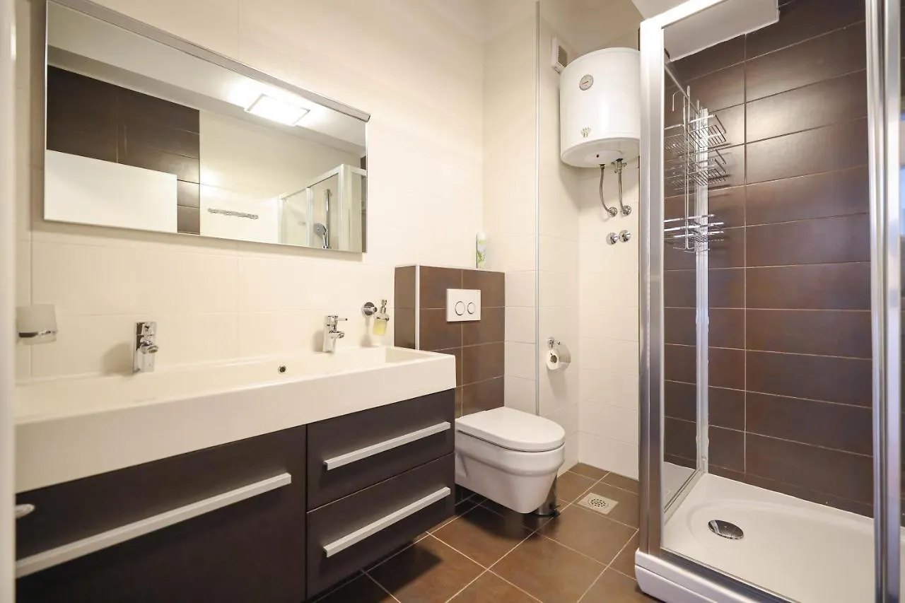 Apartment Sunny Terrace With Two Bedroom And Parking Zadar