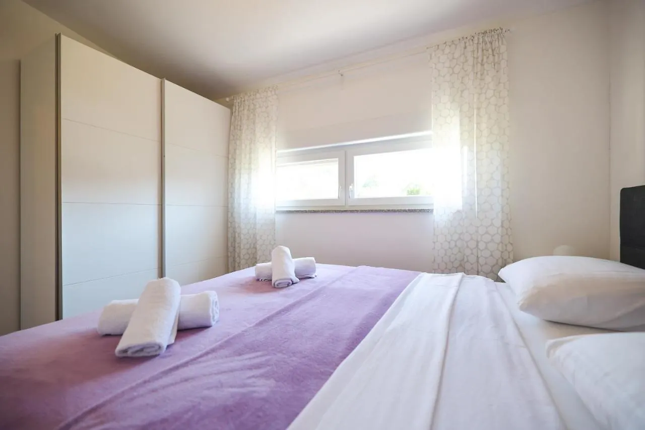 Apartment Sunny Terrace With Two Bedroom And Parking Zadar Croatia