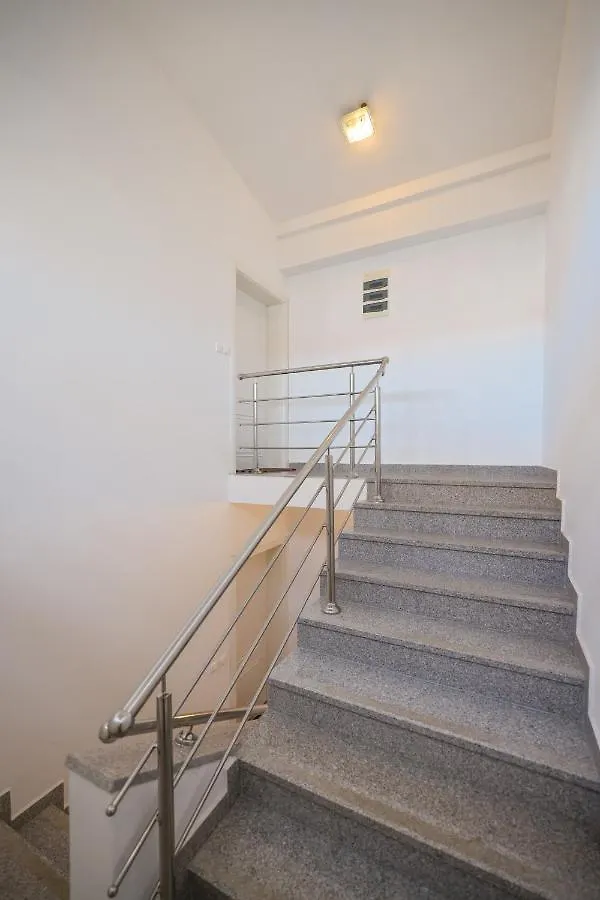 Sunny Terrace With Two Bedroom And Parking Zadar 0*,