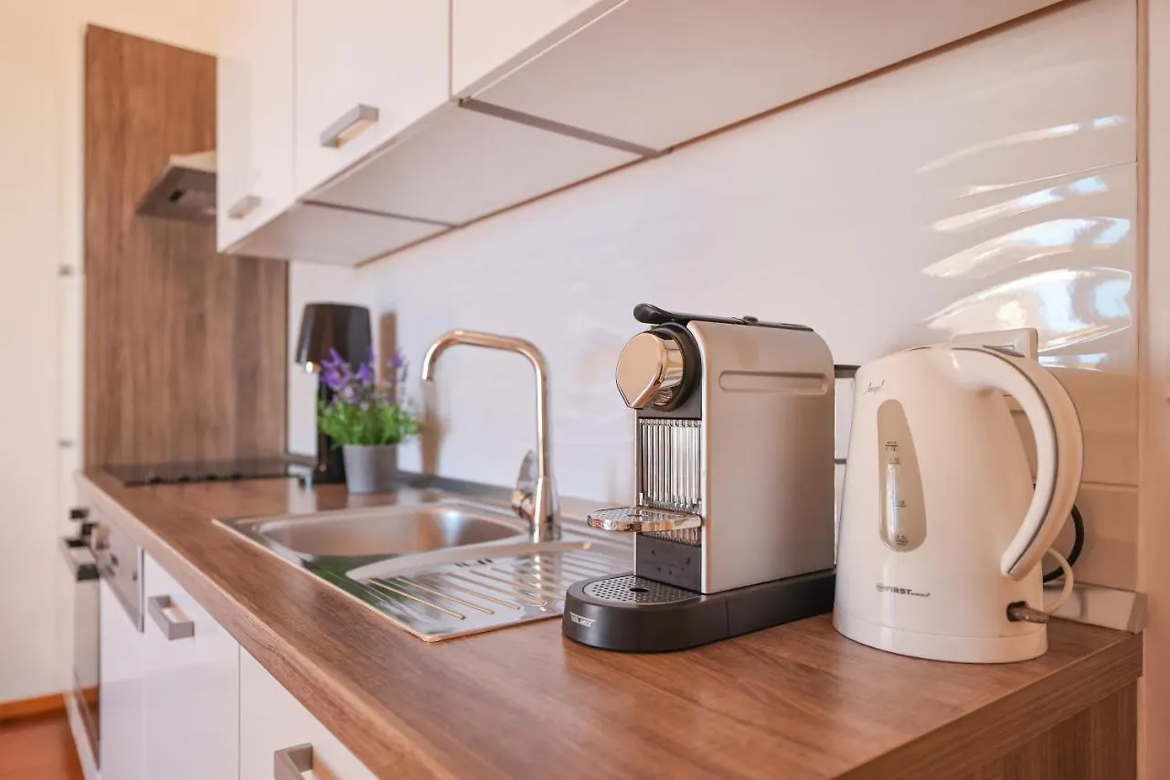 Apartment Sunny Terrace With Two Bedroom And Parking Zadar